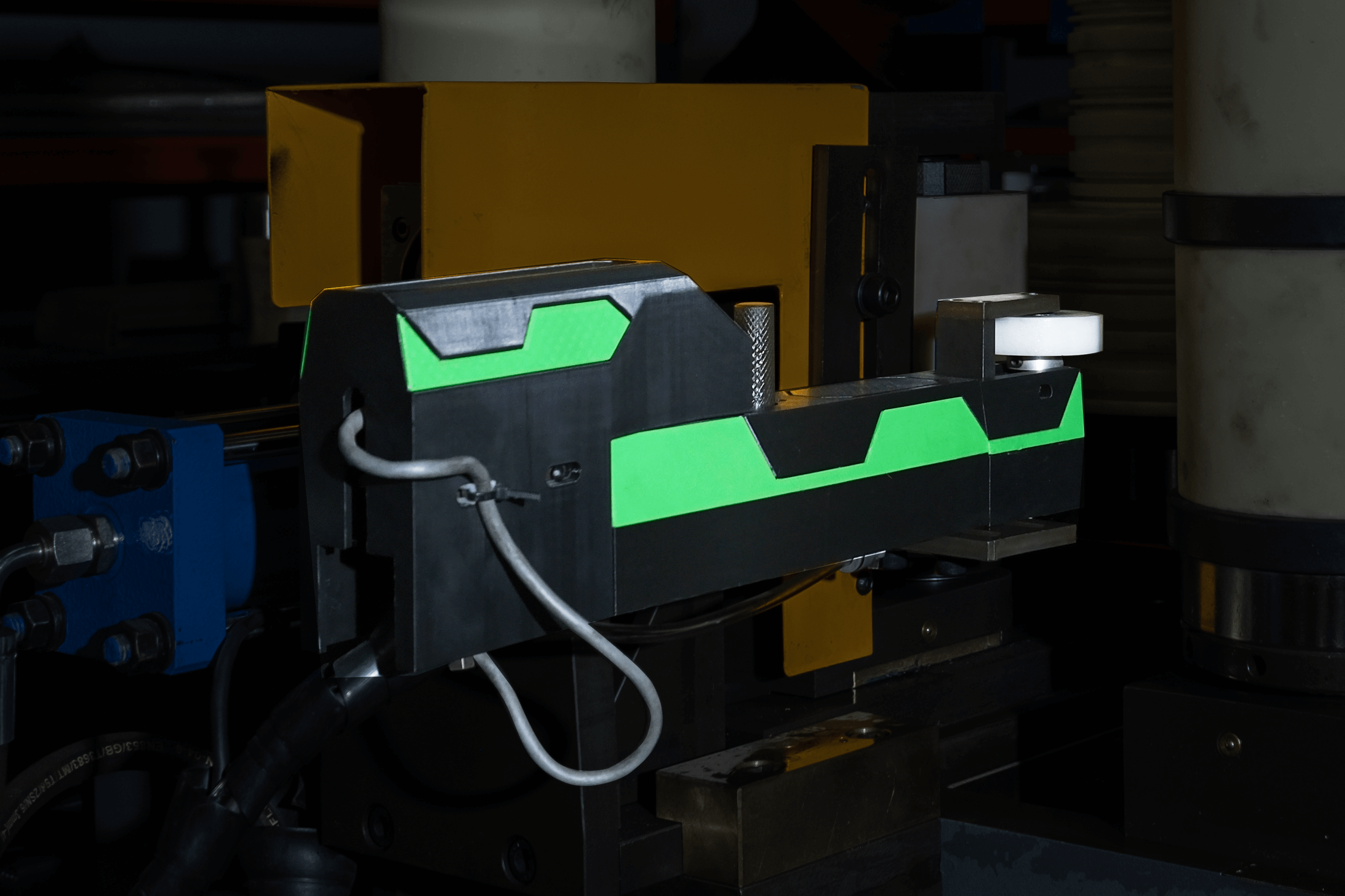 Pneumatic Activation of Part Length Encoder